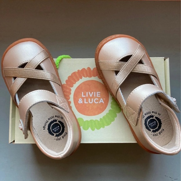 NEW Livie and Luca Serena 9 - Picture 2 of 5